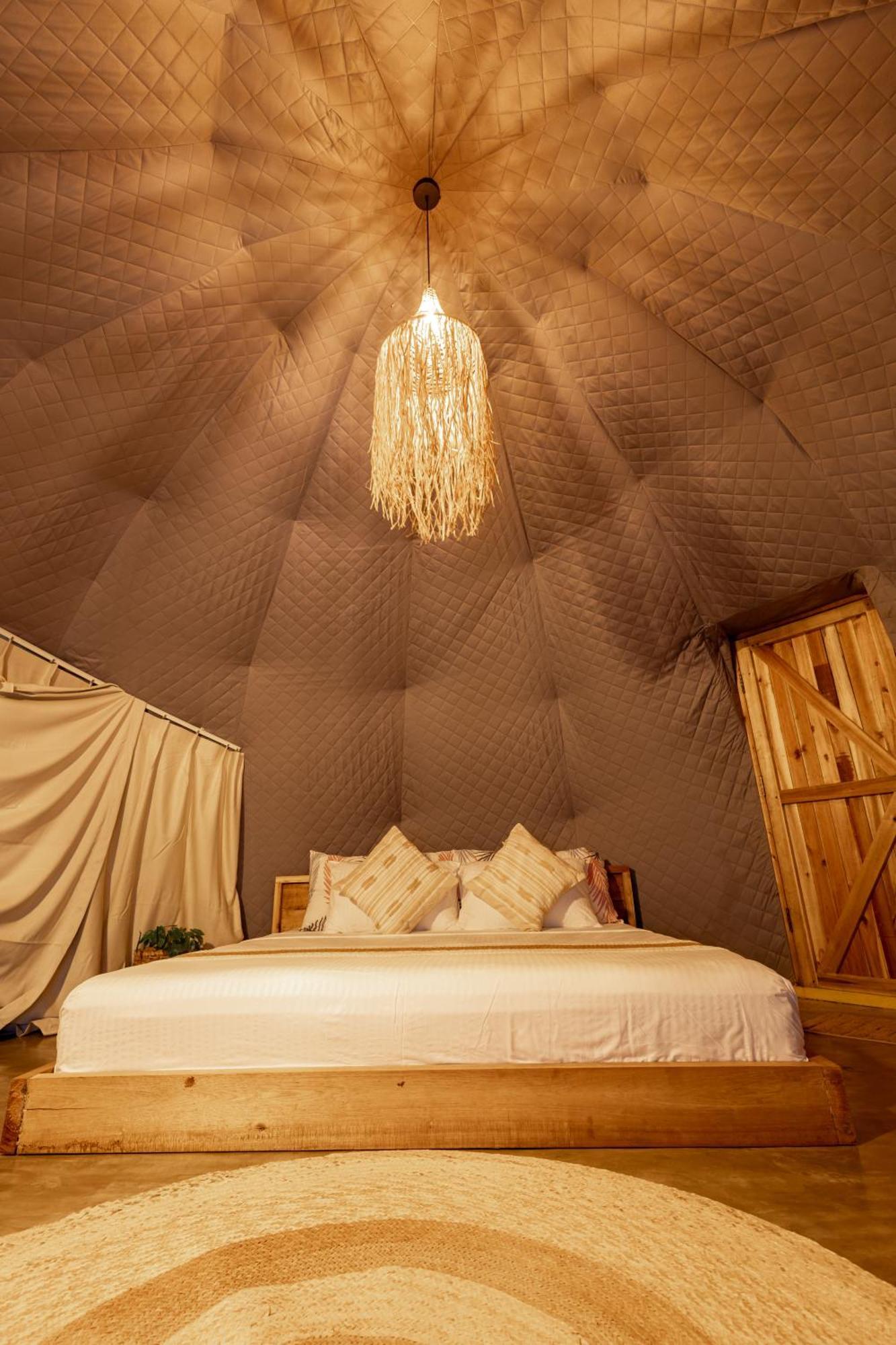 Domes And Dreams Lio Glamping Hotel El Nido Kültér fotó